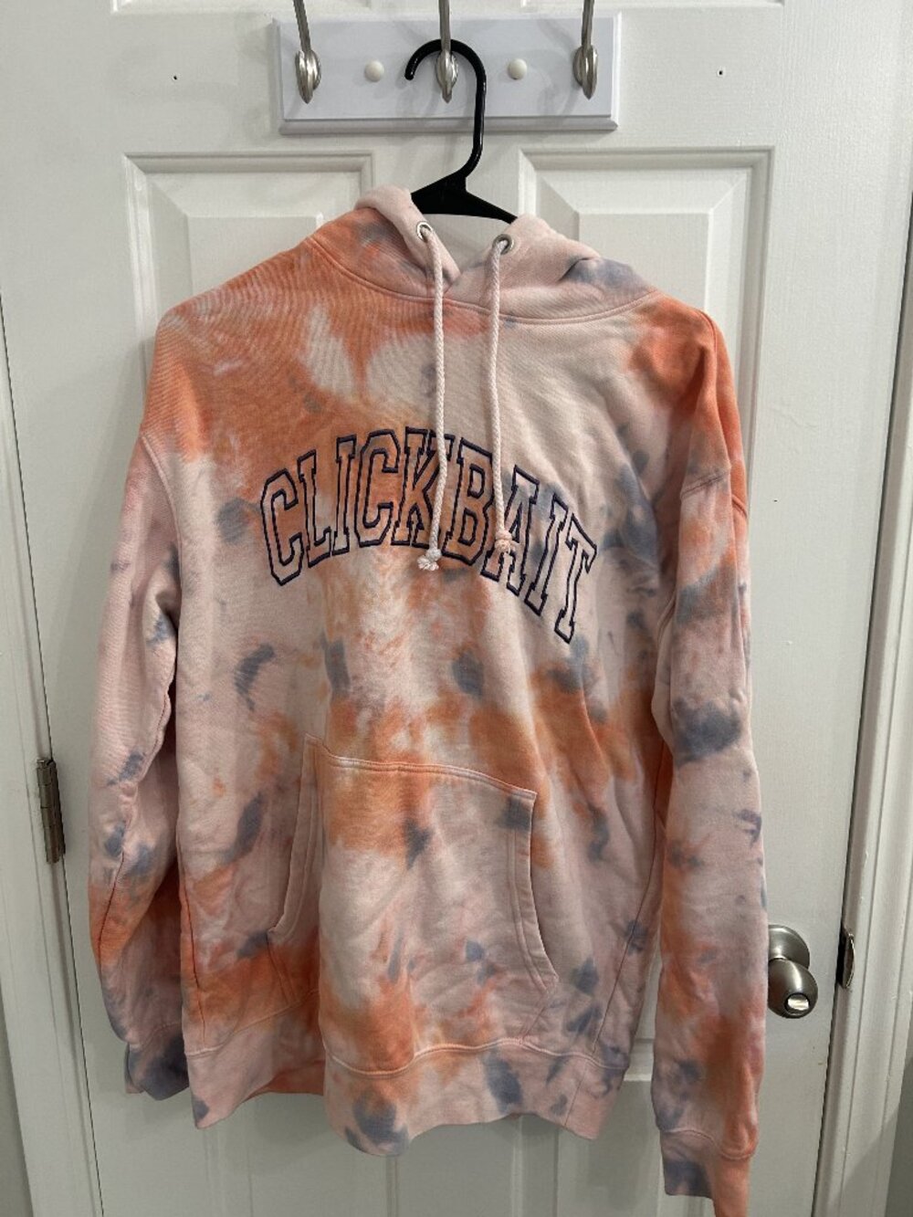 David Dobrik Clickbait Sweatshirt - M